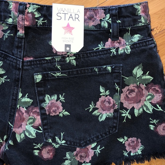 Floral jean shorts - Picture 5 of 7